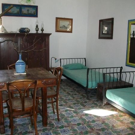 A' Riggiola Vila Stromboli Exterior foto